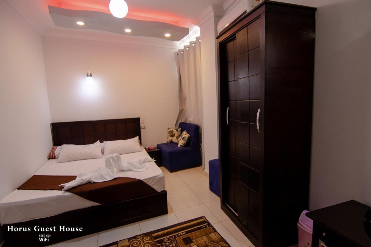 Horus Guest House ไคโร ภายนอก รูปภาพ